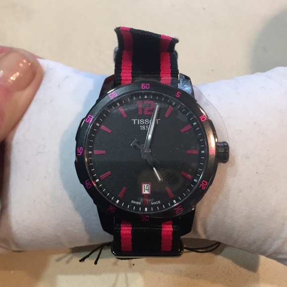 Tissot Unisex Quikster NATO watch - Picture 2 of 5